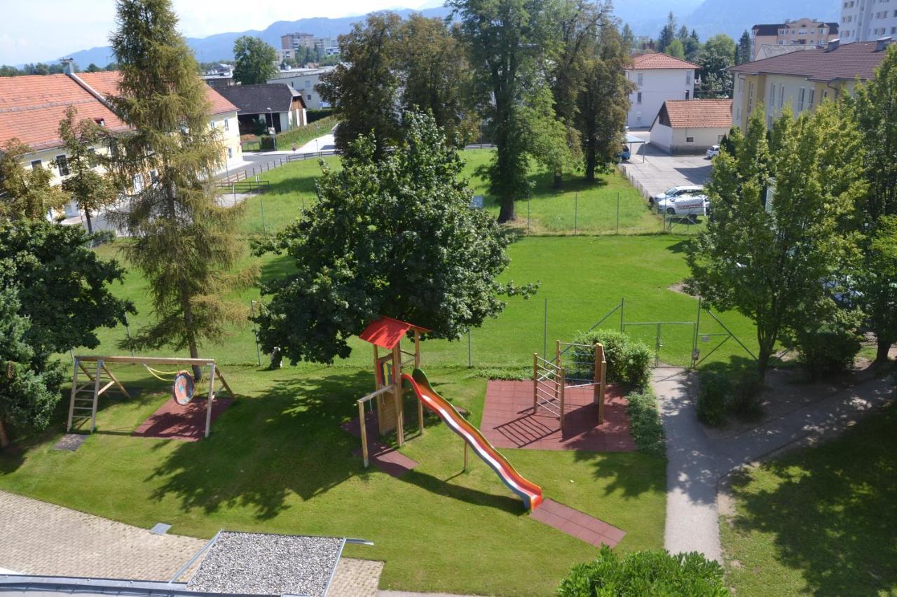 Mladinski Dom - Hostel Klagenfurt am Woerthersee Exterior foto